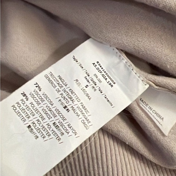 MaxMara Blush Beige Button-Up Cardigan - Picture 5 of 5